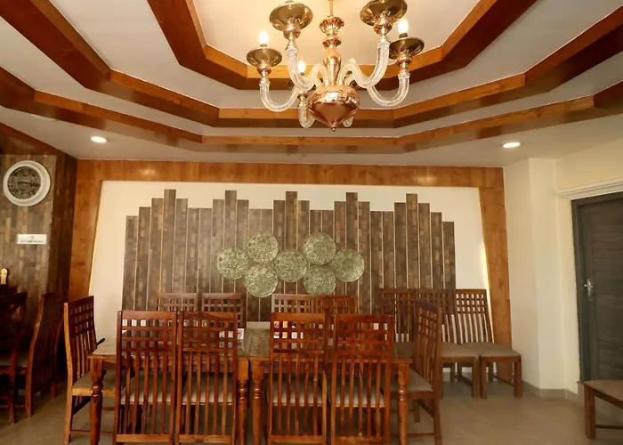 Tapas - Near Tribhuvan International Airport 4* Katmandou