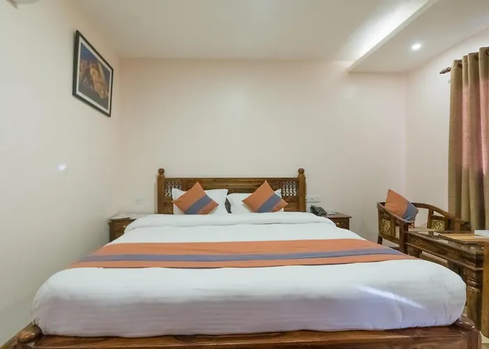 Tapas - Near Tribhuvan International Airport 4* Katmandou